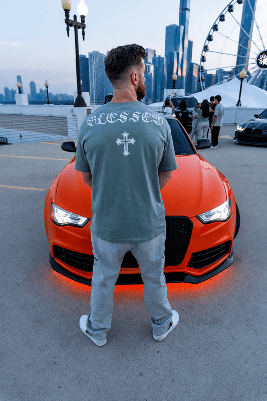 PHANTOM4 Blessed Cross Green Oversized T-Shirt - Phantom 4