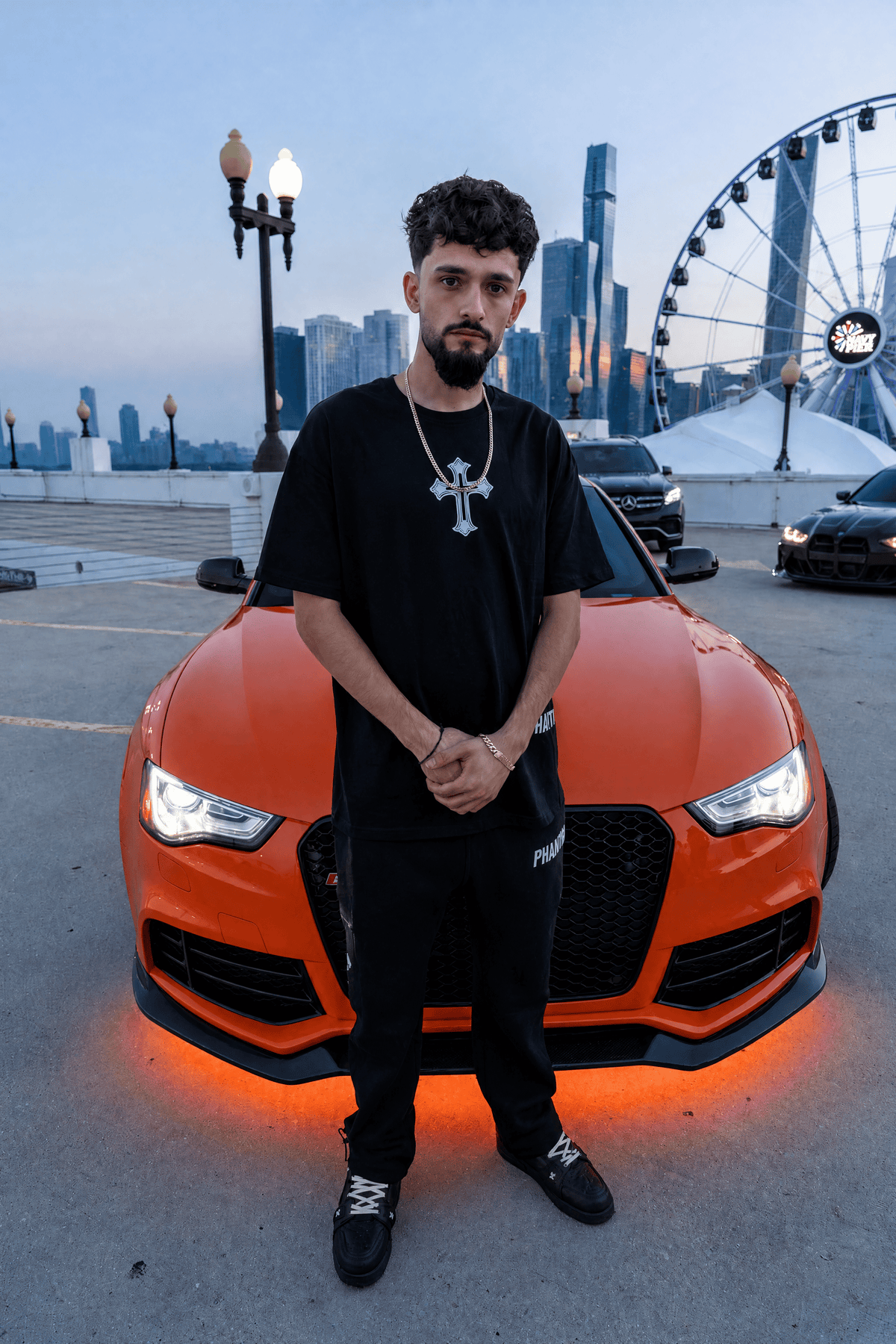 PHANTOM4 Blessed Cross Black Oversized T-Shirt - Phantom 4